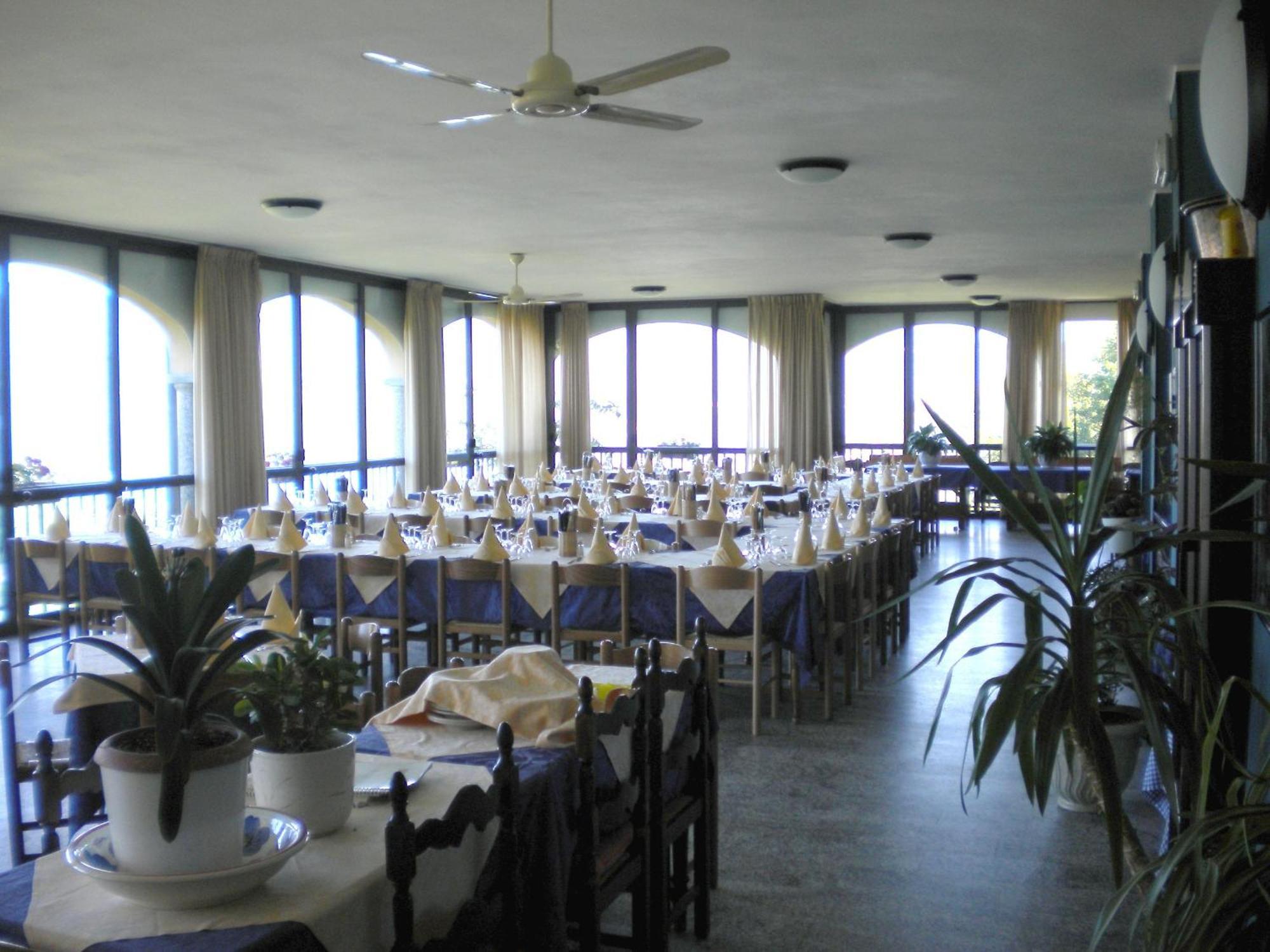 Hotel Battle Of Britain Ameno Eksteriør billede